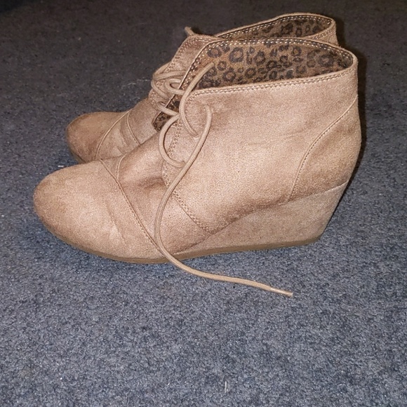 Booties - Picture 2 of 3